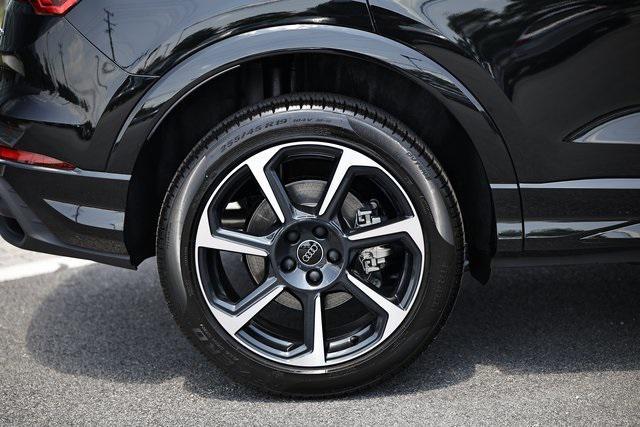 new 2025 Audi Q3 car, priced at $45,700