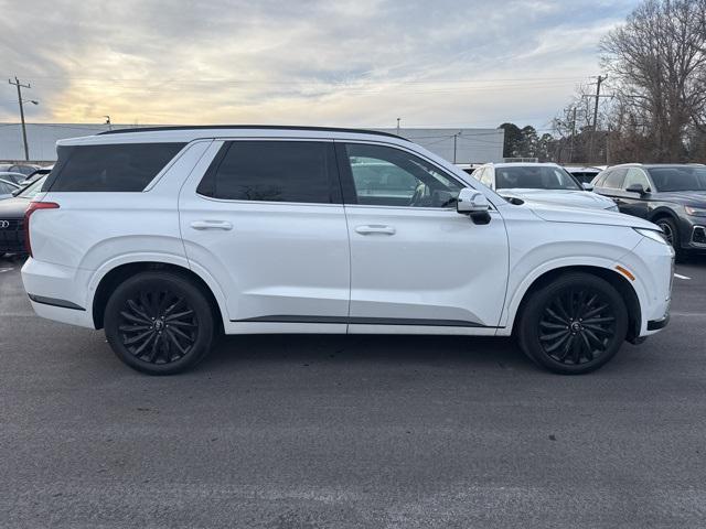 used 2024 Hyundai Palisade car, priced at $45,992