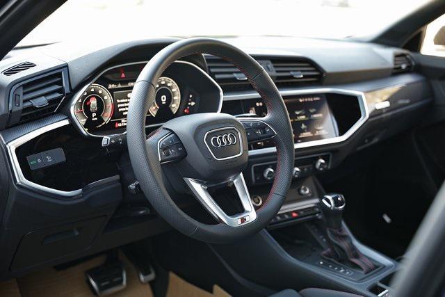 new 2025 Audi Q3 car, priced at $46,500
