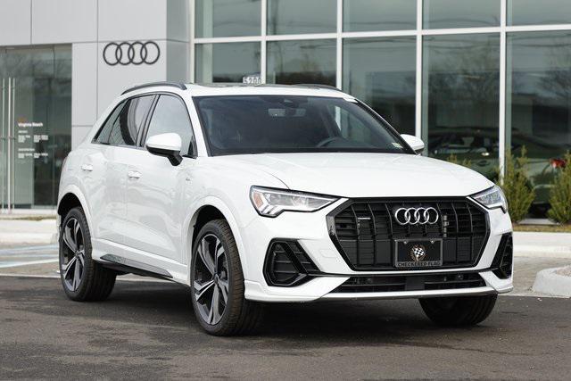 new 2024 Audi Q3 car, priced at $39,789