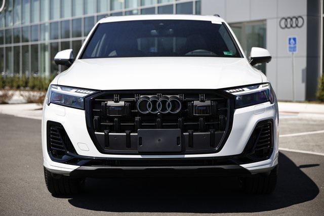 new 2025 Audi Q7 car, priced at $81,830