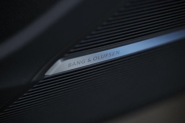 new 2025 Audi Q7 car, priced at $81,830