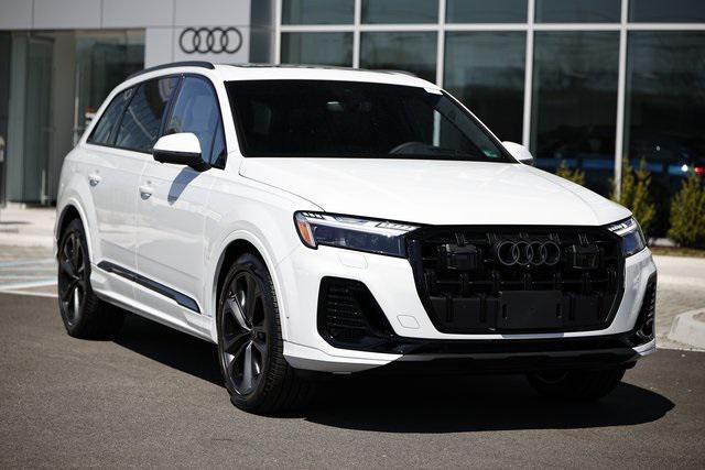 new 2025 Audi Q7 car, priced at $81,830
