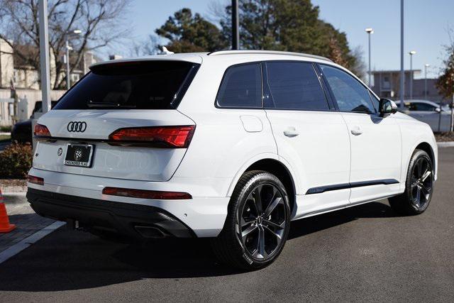 new 2025 Audi Q7 car, priced at $71,157