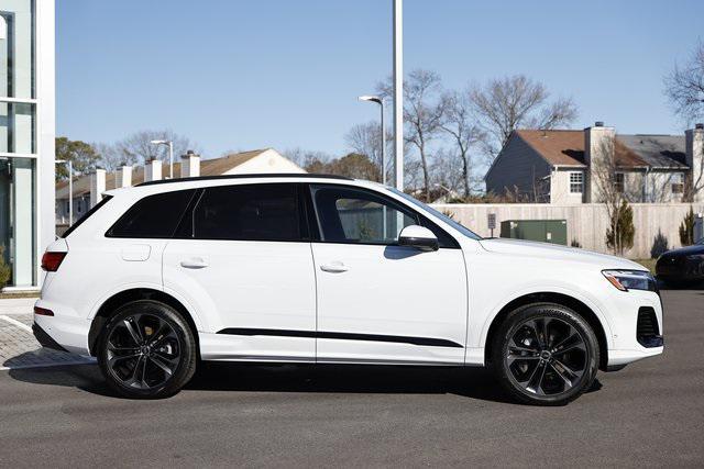 new 2025 Audi Q7 car, priced at $71,157