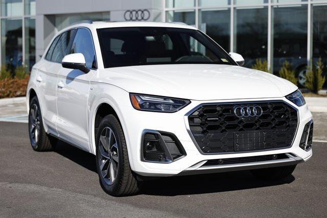 new 2025 Audi Q5 car, priced at $50,432