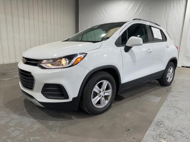 used 2022 Chevrolet Trax car, priced at $17,117