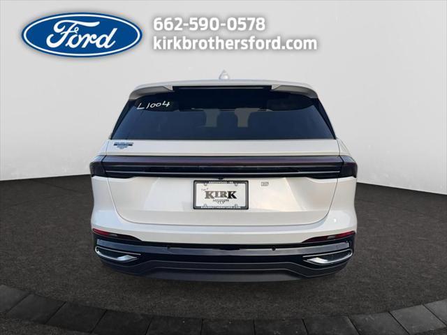 used 2025 Lincoln Nautilus car, priced at $51,936