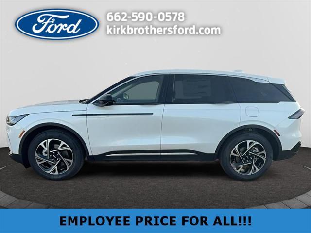 used 2025 Lincoln Nautilus car, priced at $51,936
