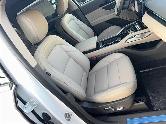 used 2025 Lincoln Nautilus car, priced at $51,936