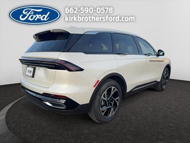 used 2025 Lincoln Nautilus car, priced at $51,936