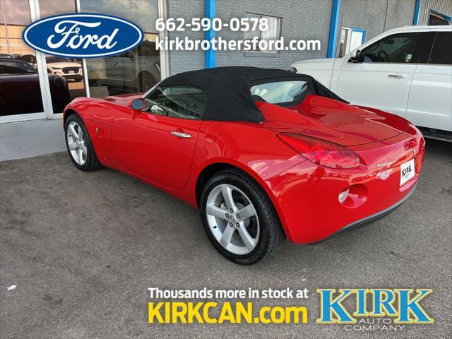 used 2006 Pontiac Solstice car, priced at $13,900