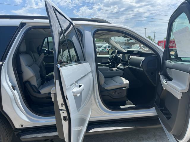 new 2025 Ford Expedition Max car, priced at $69,181