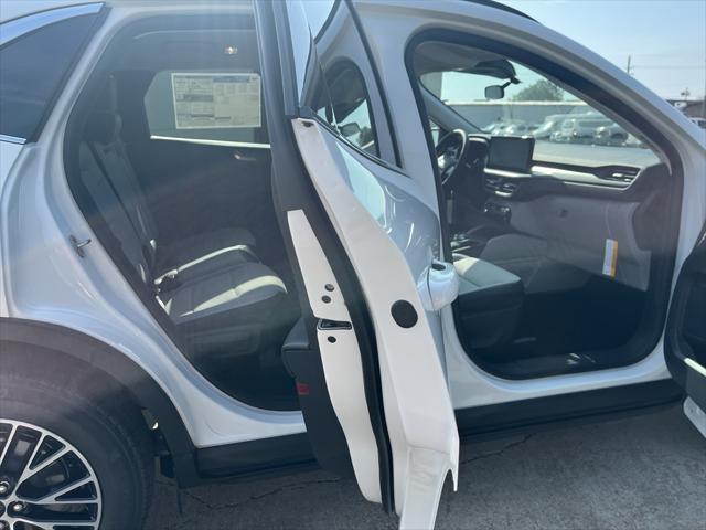 new 2025 Ford Escape PHEV car, priced at $37,145