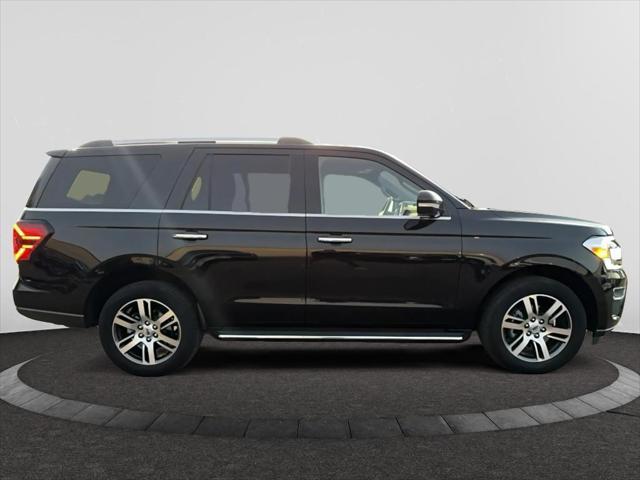 used 2022 Ford Expedition car, priced at $41,921