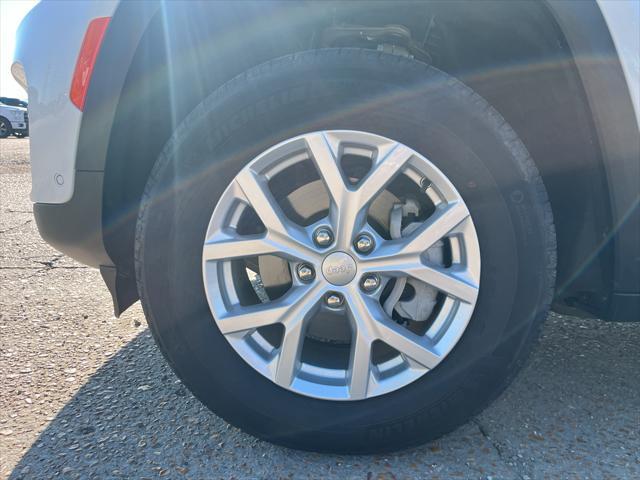 used 2023 Jeep Grand Cherokee car, priced at $36,175