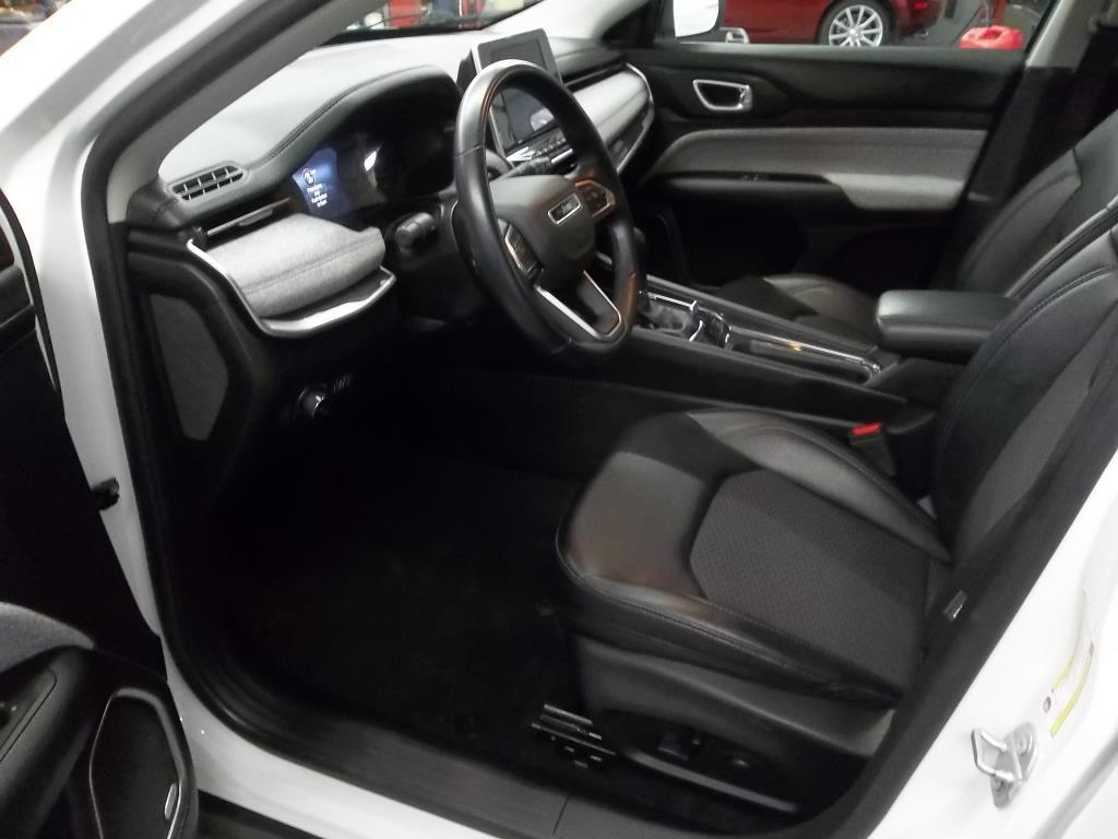 used 2022 Jeep Compass car, priced at $22,990