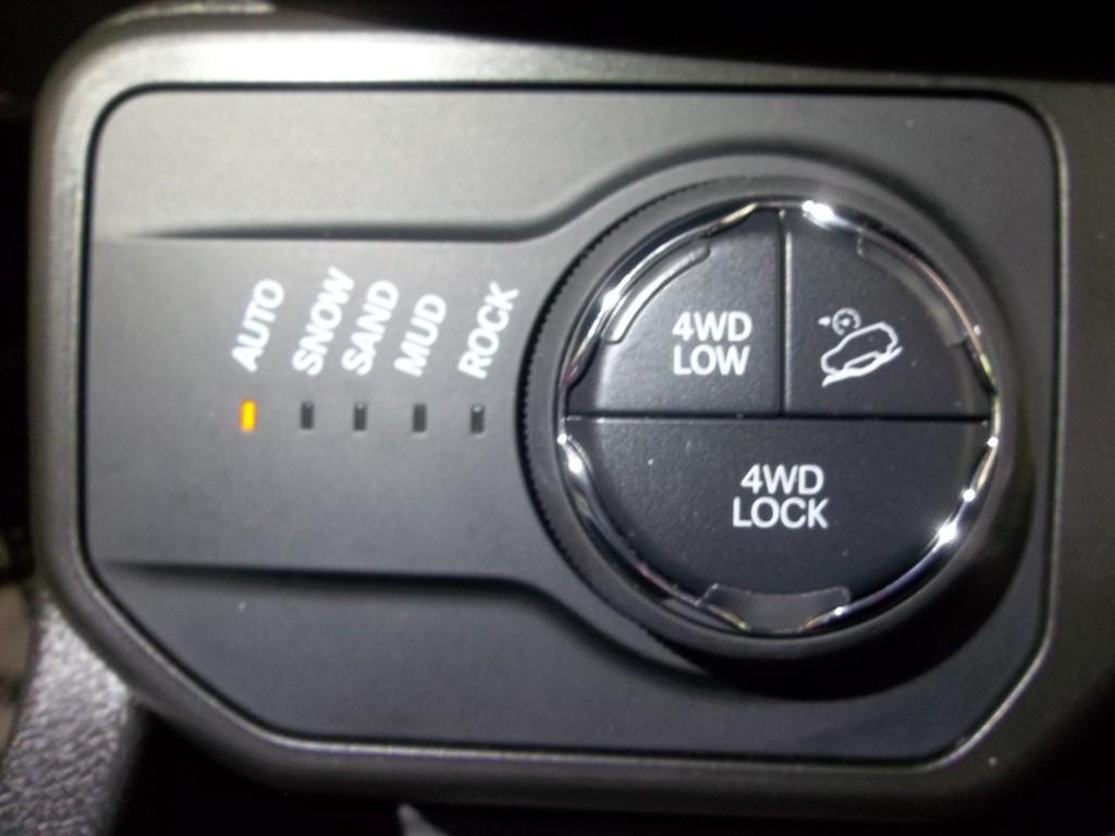 used 2020 Jeep Renegade car, priced at $15,990