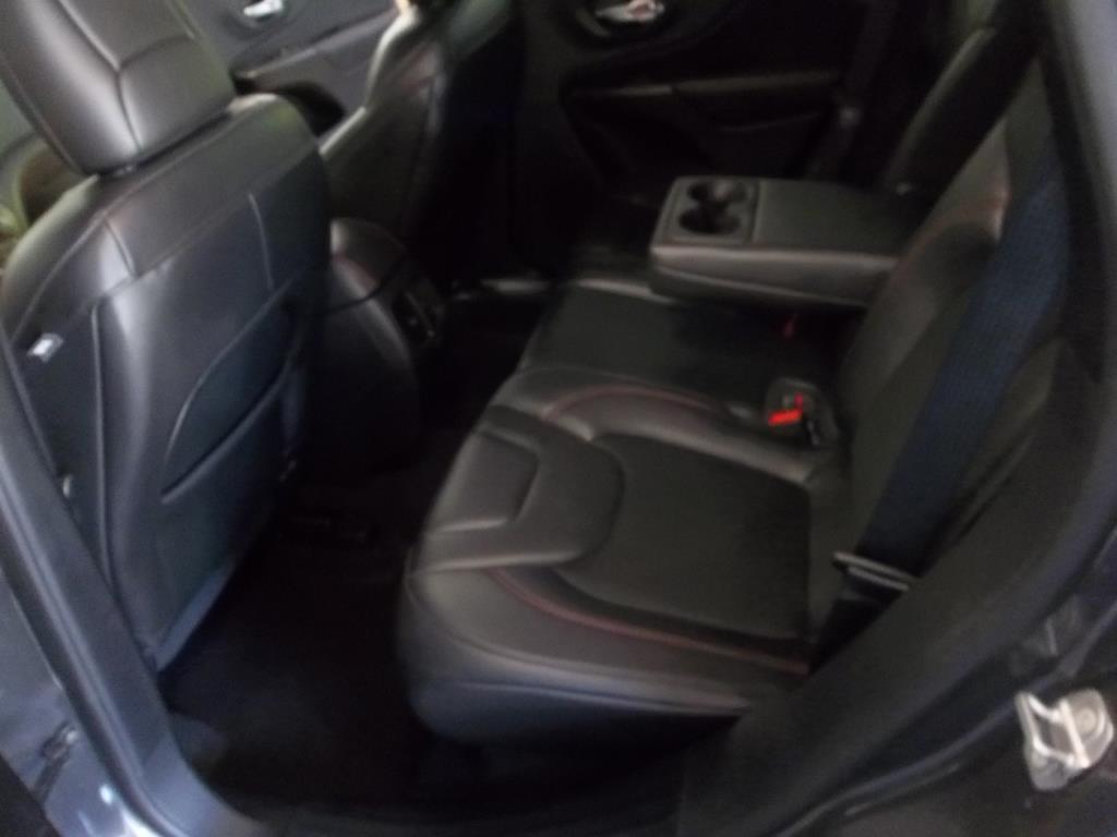 used 2021 Jeep Cherokee car, priced at $25,990