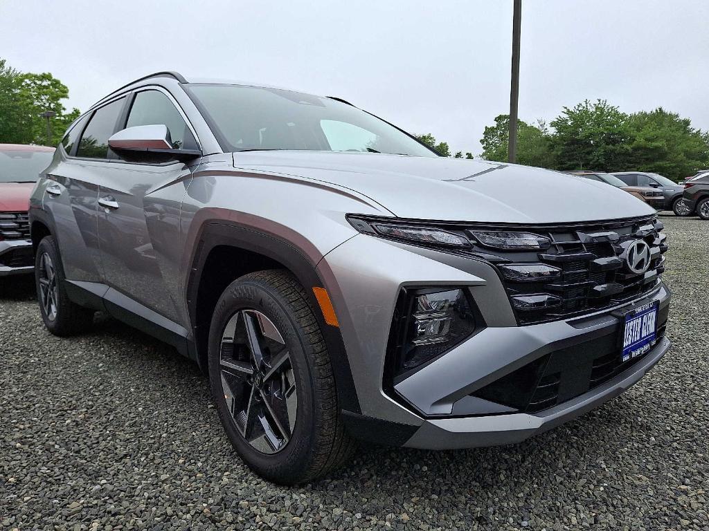 new 2025 Hyundai Tucson car, priced at $32,405