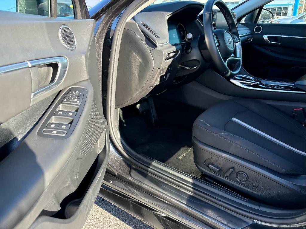 used 2022 Hyundai Sonata car, priced at $23,937