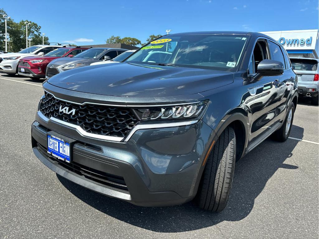 used 2023 Kia Sorento car, priced at $22,447