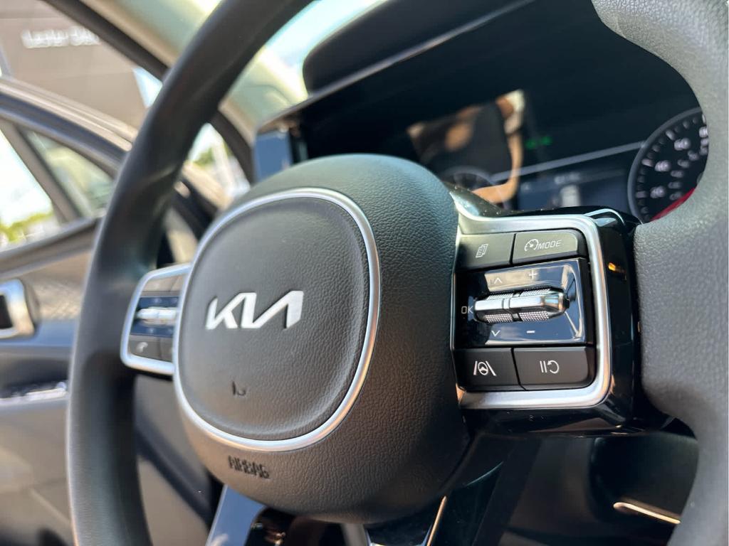 used 2023 Kia Sorento car, priced at $22,447