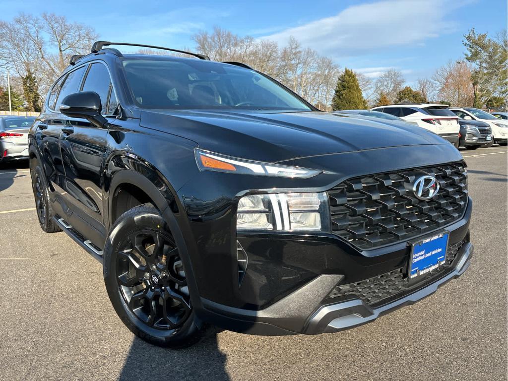 used 2022 Hyundai Santa Fe car, priced at $25,995