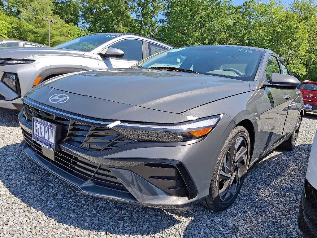 new 2025 Hyundai Elantra car, priced at $26,345