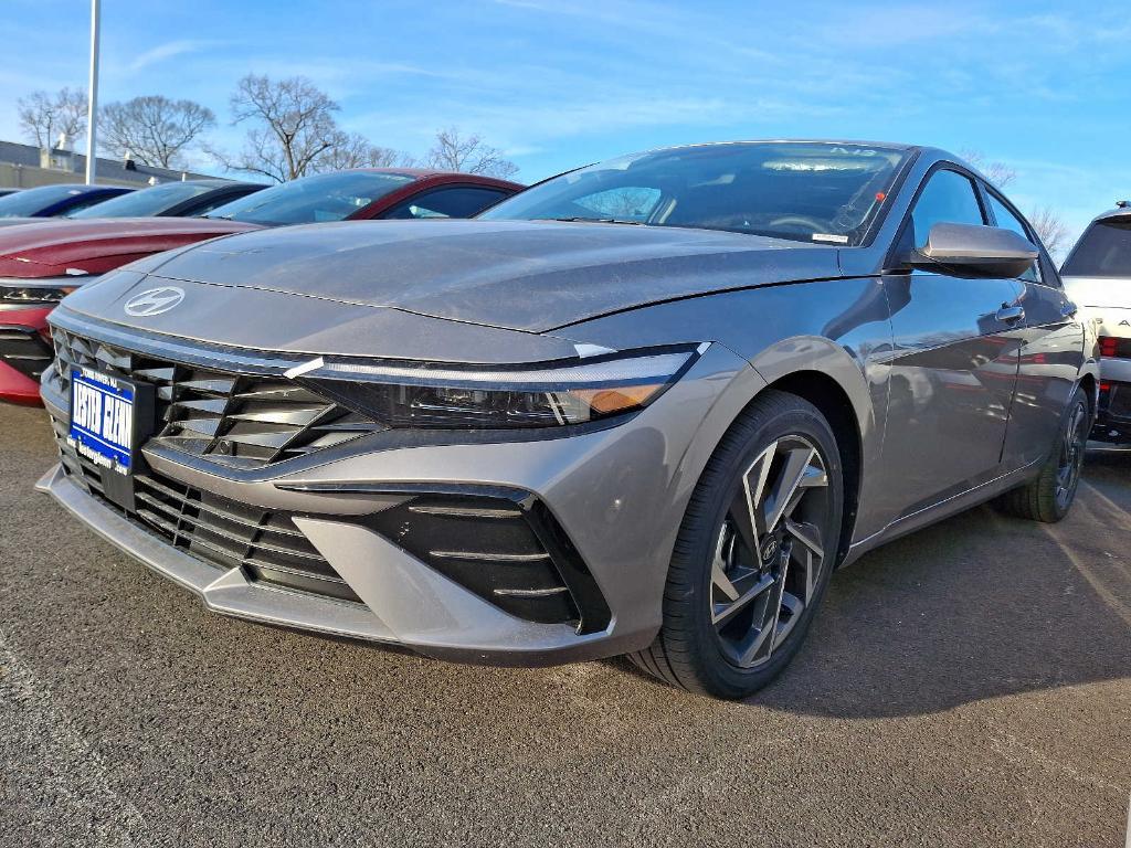 new 2025 Hyundai Elantra car, priced at $25,920