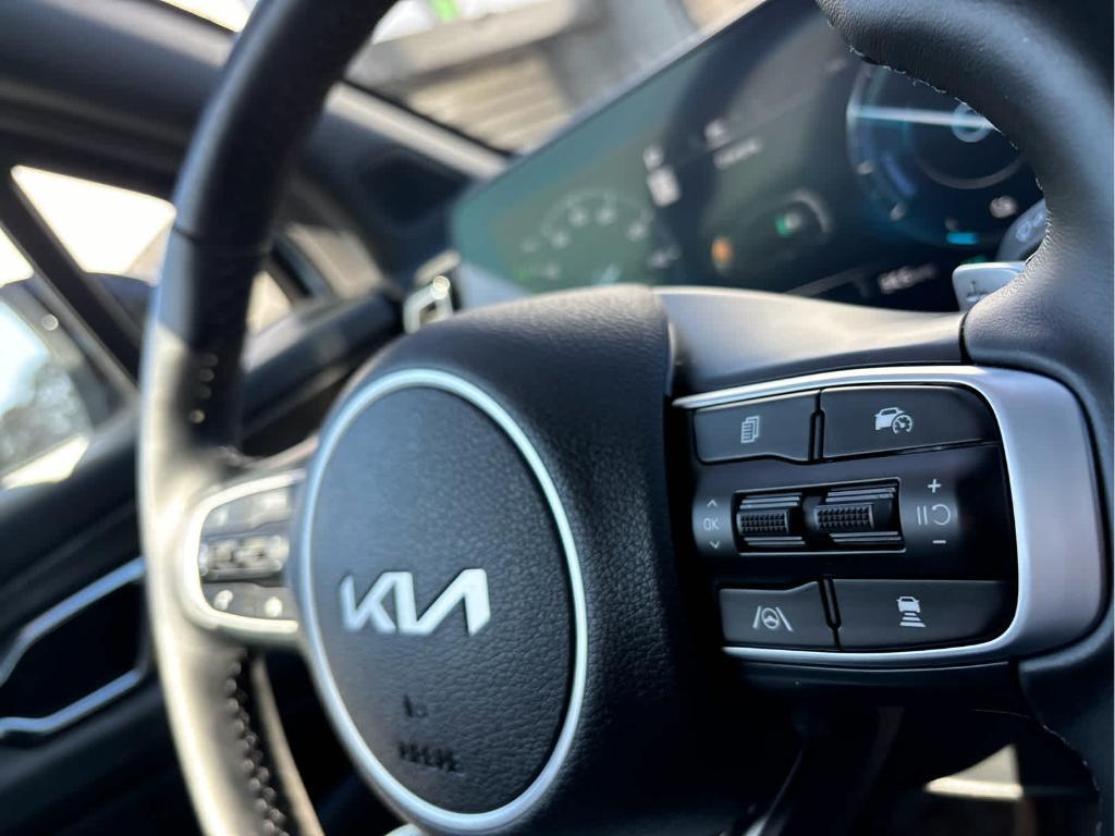 used 2023 Kia Sportage Plug-In Hybrid car, priced at $32,237