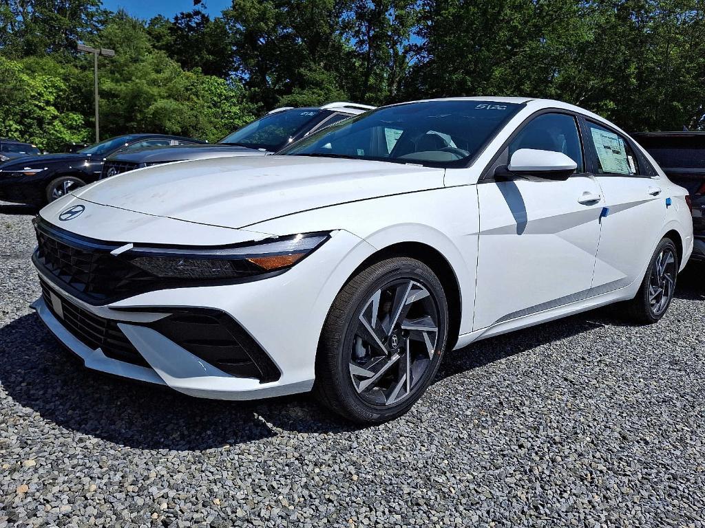 new 2025 Hyundai Elantra car, priced at $26,845