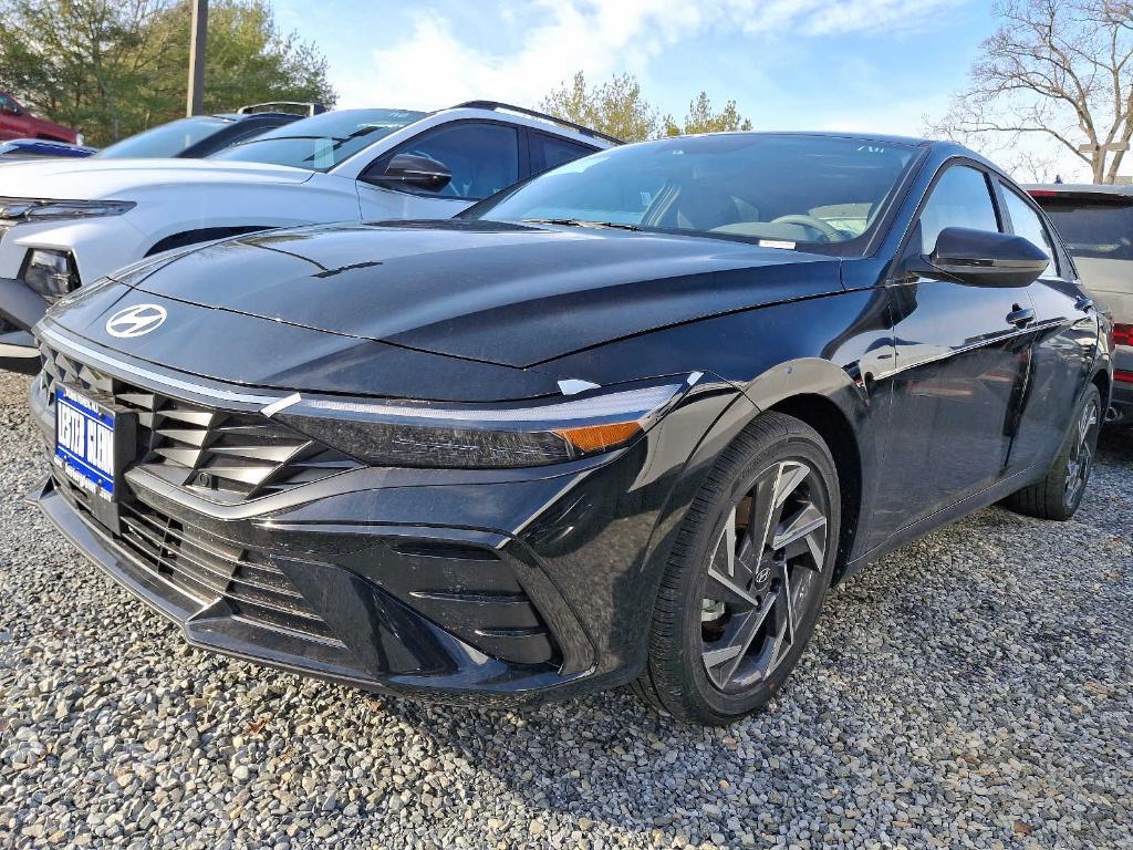 new 2025 Hyundai Elantra car, priced at $25,920