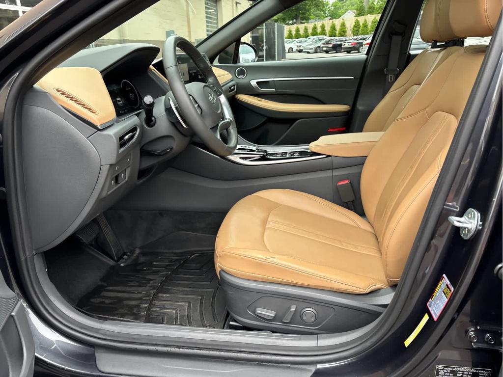 used 2021 Hyundai Sonata car, priced at $23,637