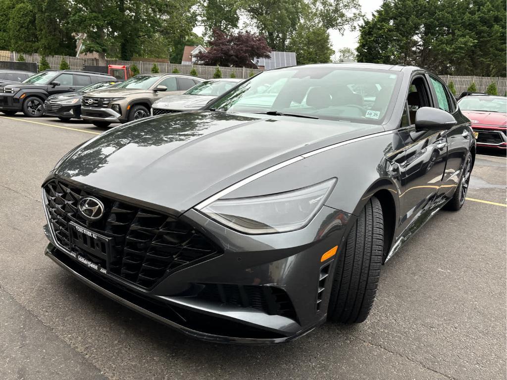 used 2021 Hyundai Sonata car, priced at $23,637