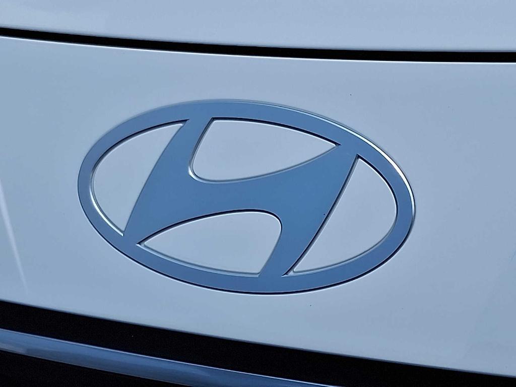 new 2025 Hyundai Elantra car, priced at $23,745