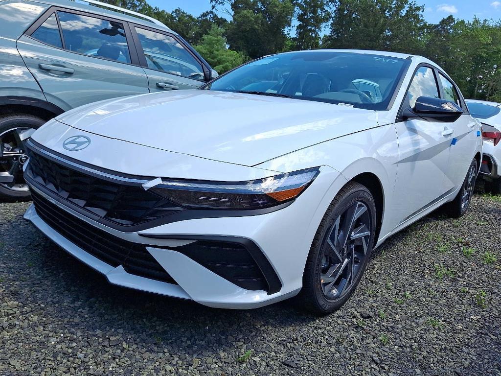 new 2025 Hyundai Elantra car, priced at $23,745