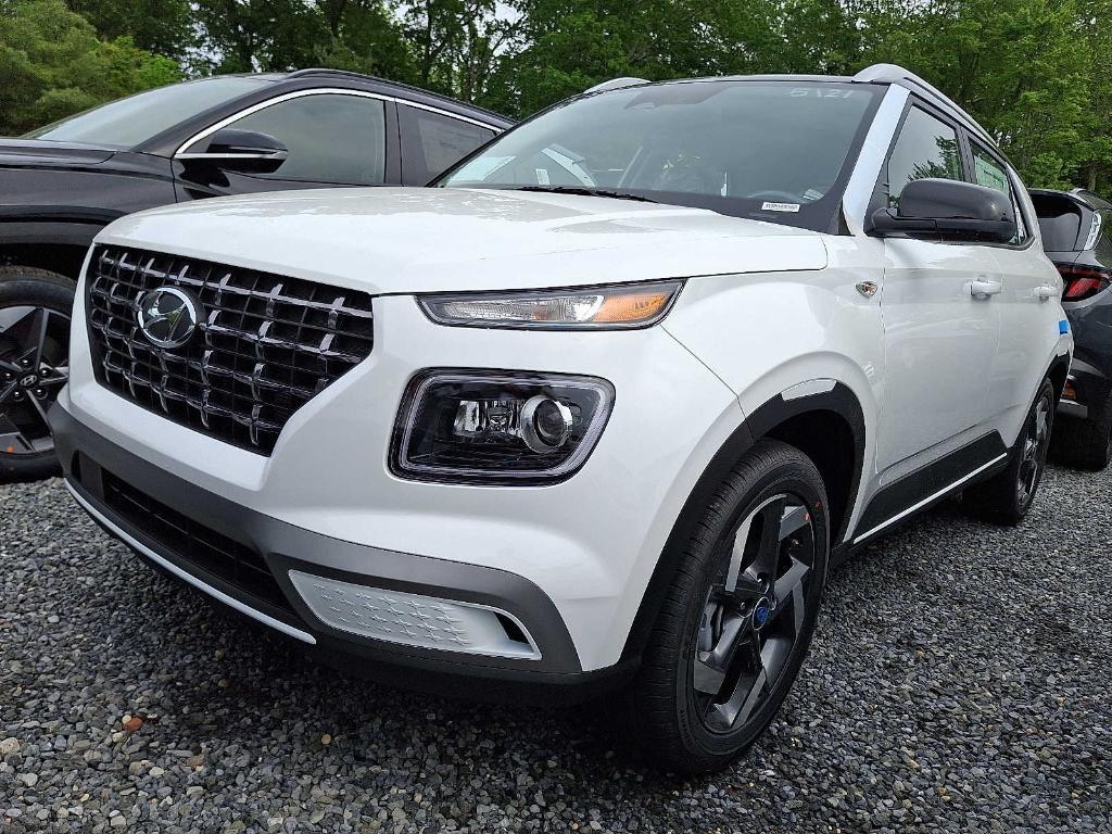 new 2025 Hyundai Venue car, priced at $24,795