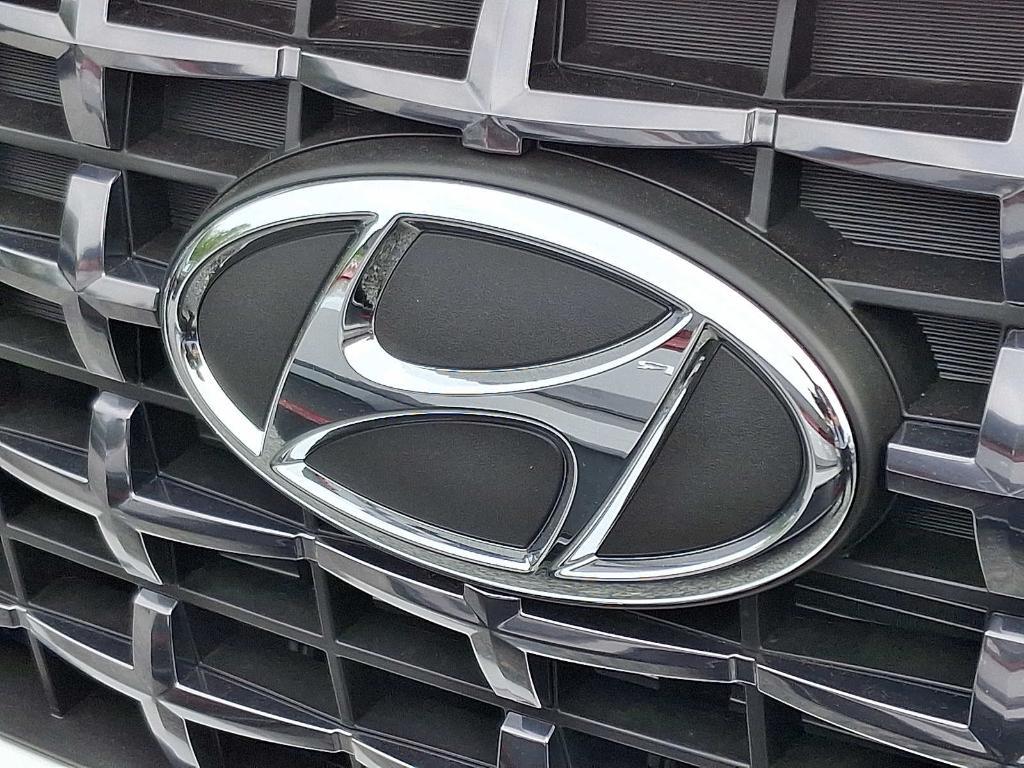 new 2025 Hyundai Venue car, priced at $24,795