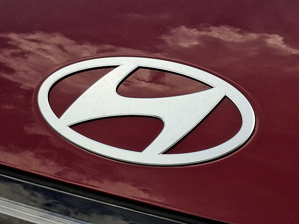 new 2025 Hyundai Kona car, priced at $28,600
