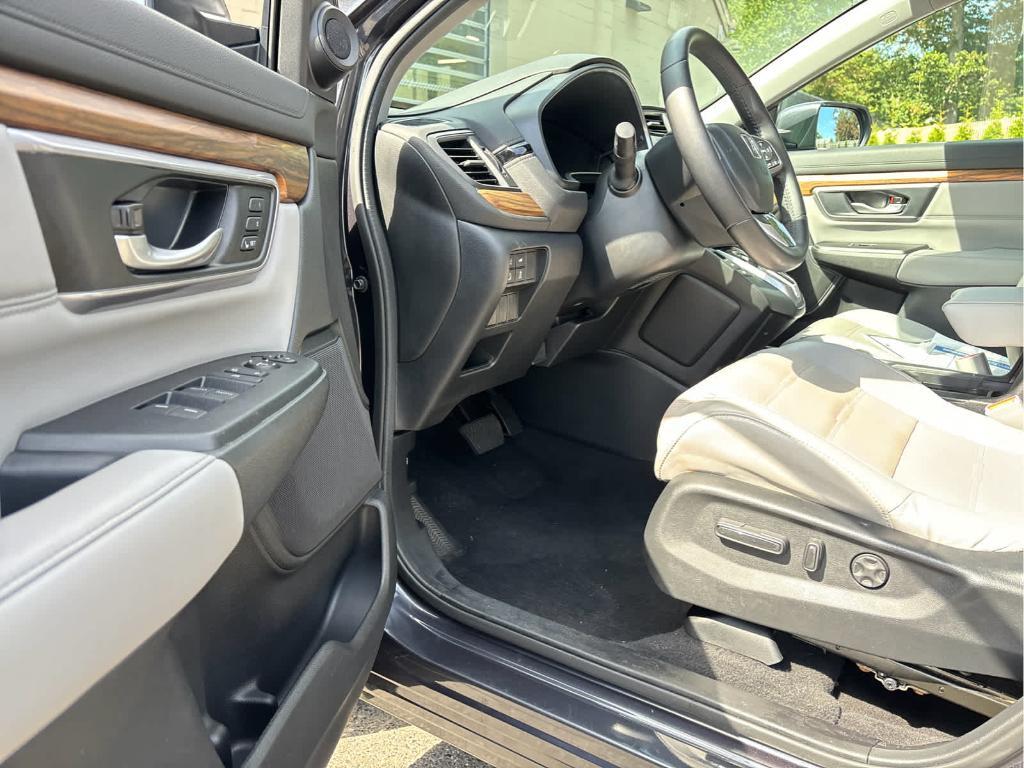 used 2018 Honda CR-V car, priced at $22,844