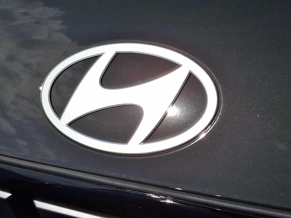 new 2025 Hyundai Santa Fe car, priced at $40,814