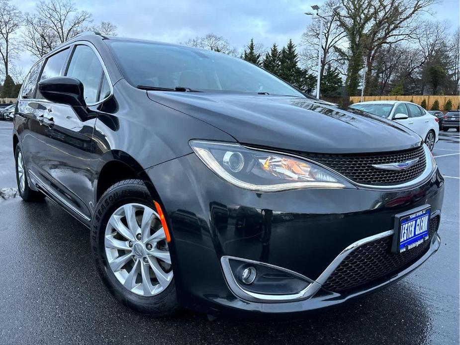 used 2019 Chrysler Pacifica car, priced at $16,859