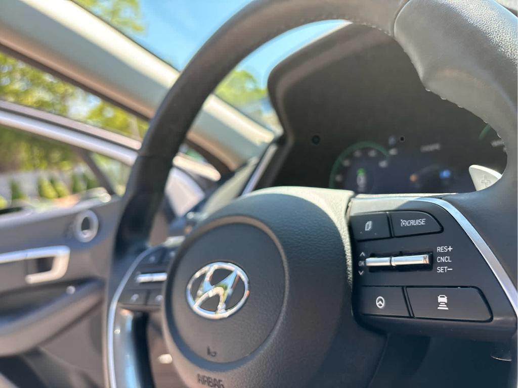 used 2021 Hyundai Sonata Hybrid car, priced at $19,037