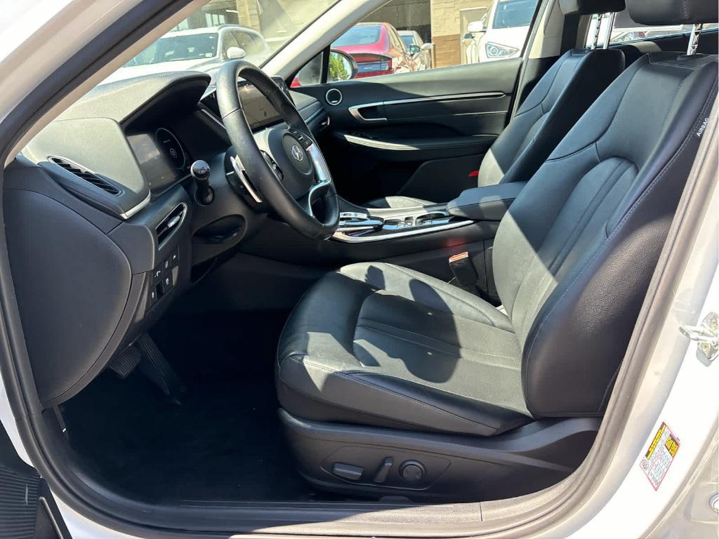 used 2021 Hyundai Sonata Hybrid car, priced at $19,037