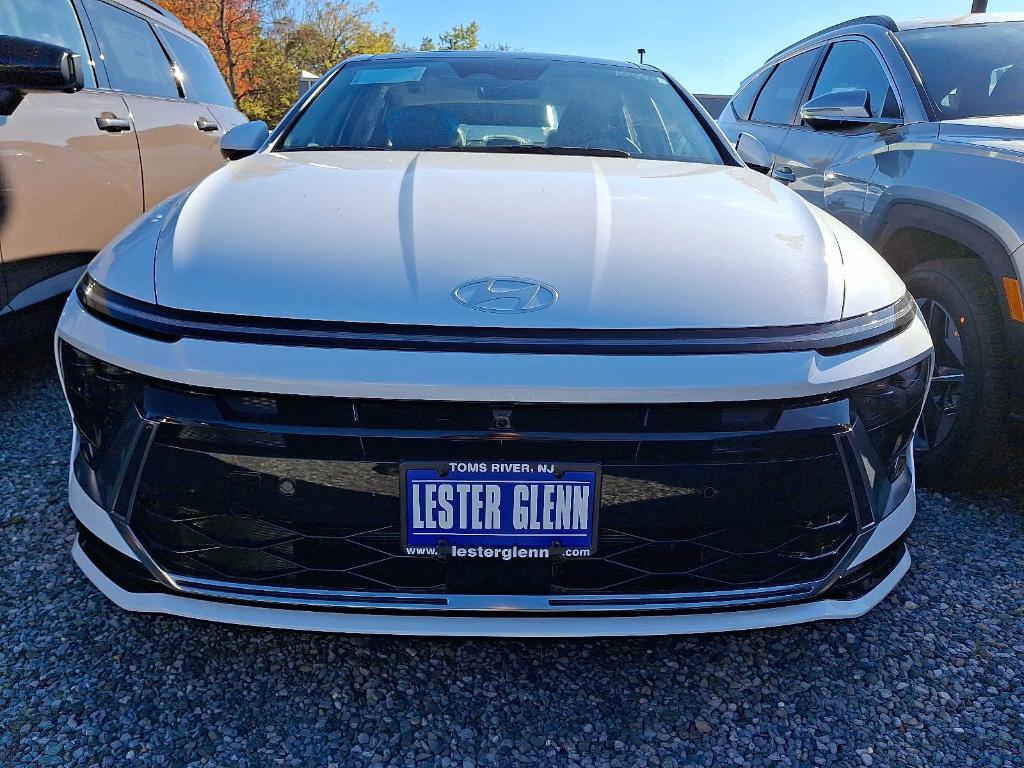 new 2026 Hyundai Sonata Hybrid car, priced at $40,405