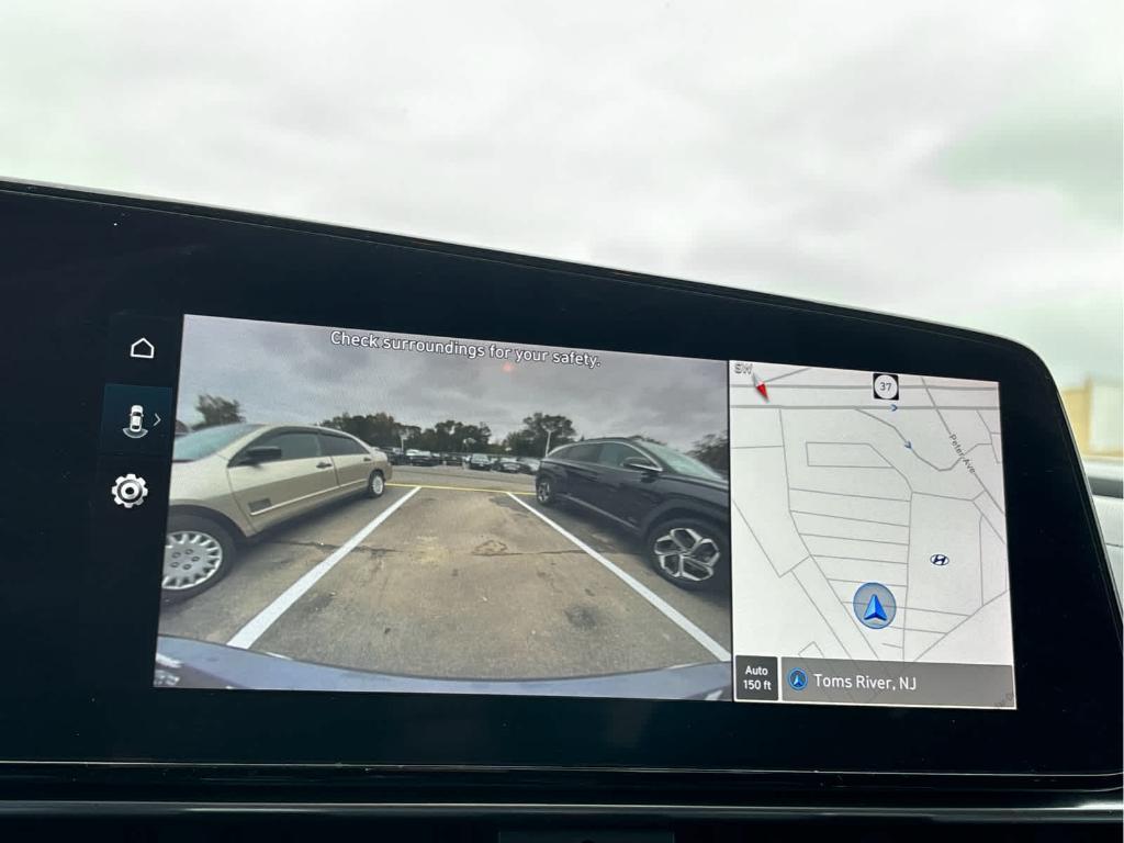 used 2023 Hyundai Elantra car, priced at $23,563