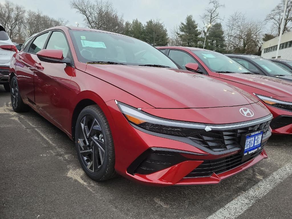 new 2024 Hyundai Elantra car, priced at $26,800