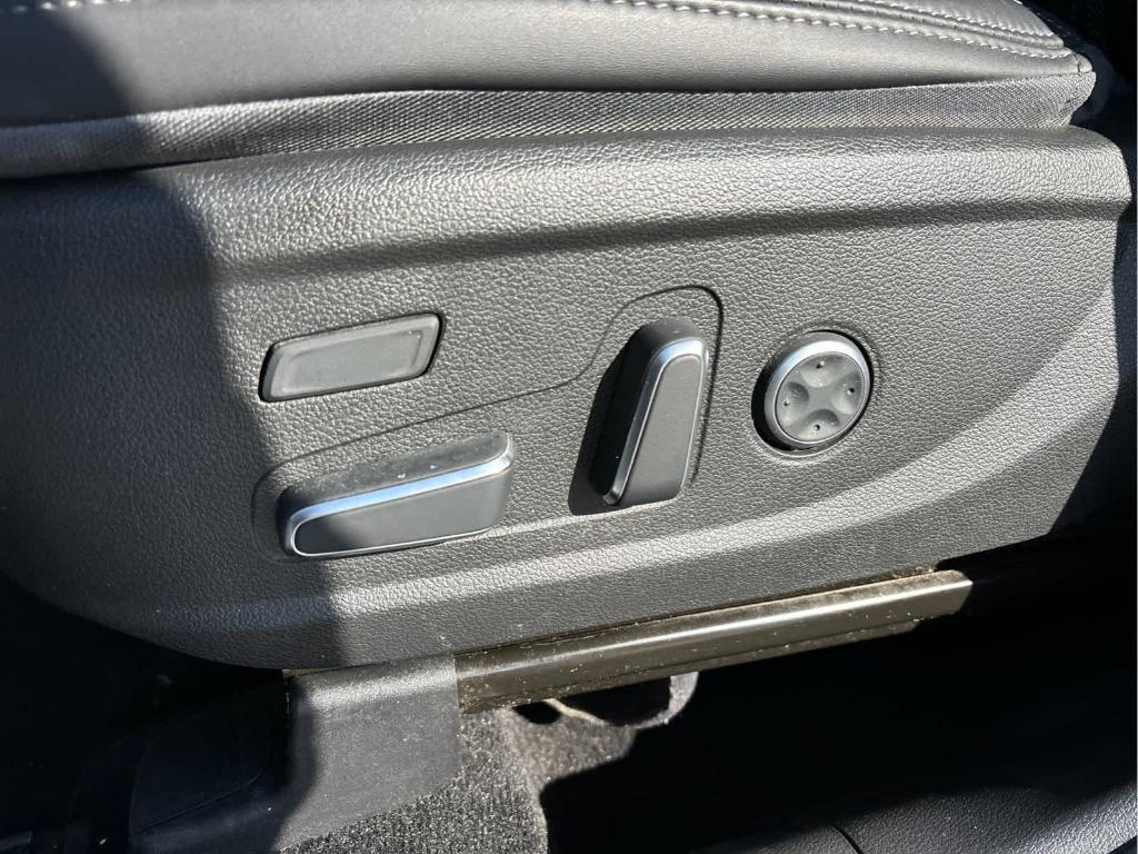 used 2021 Hyundai Santa Fe car, priced at $26,516