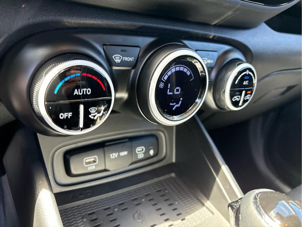 used 2025 Hyundai Venue car, priced at $23,938